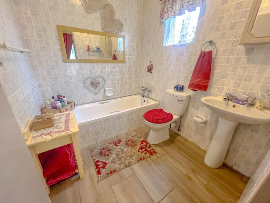3 Bedroom Property for Sale in Vaalpark Free State